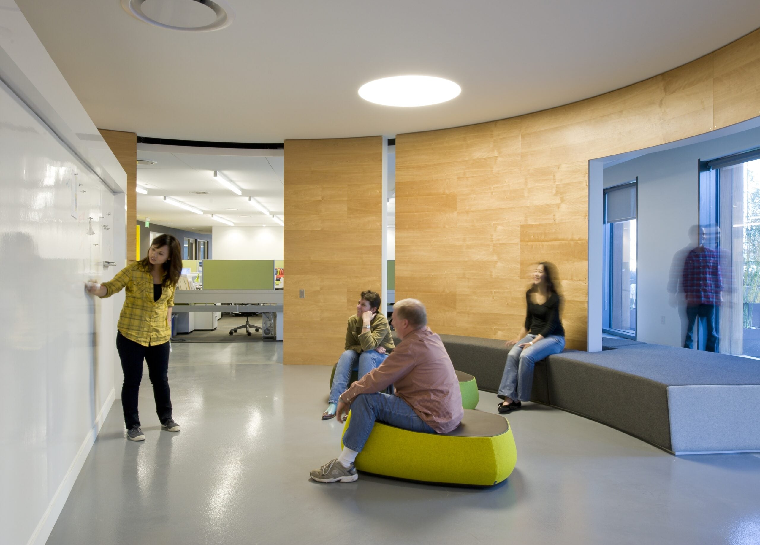 Belkin, Playa Vista