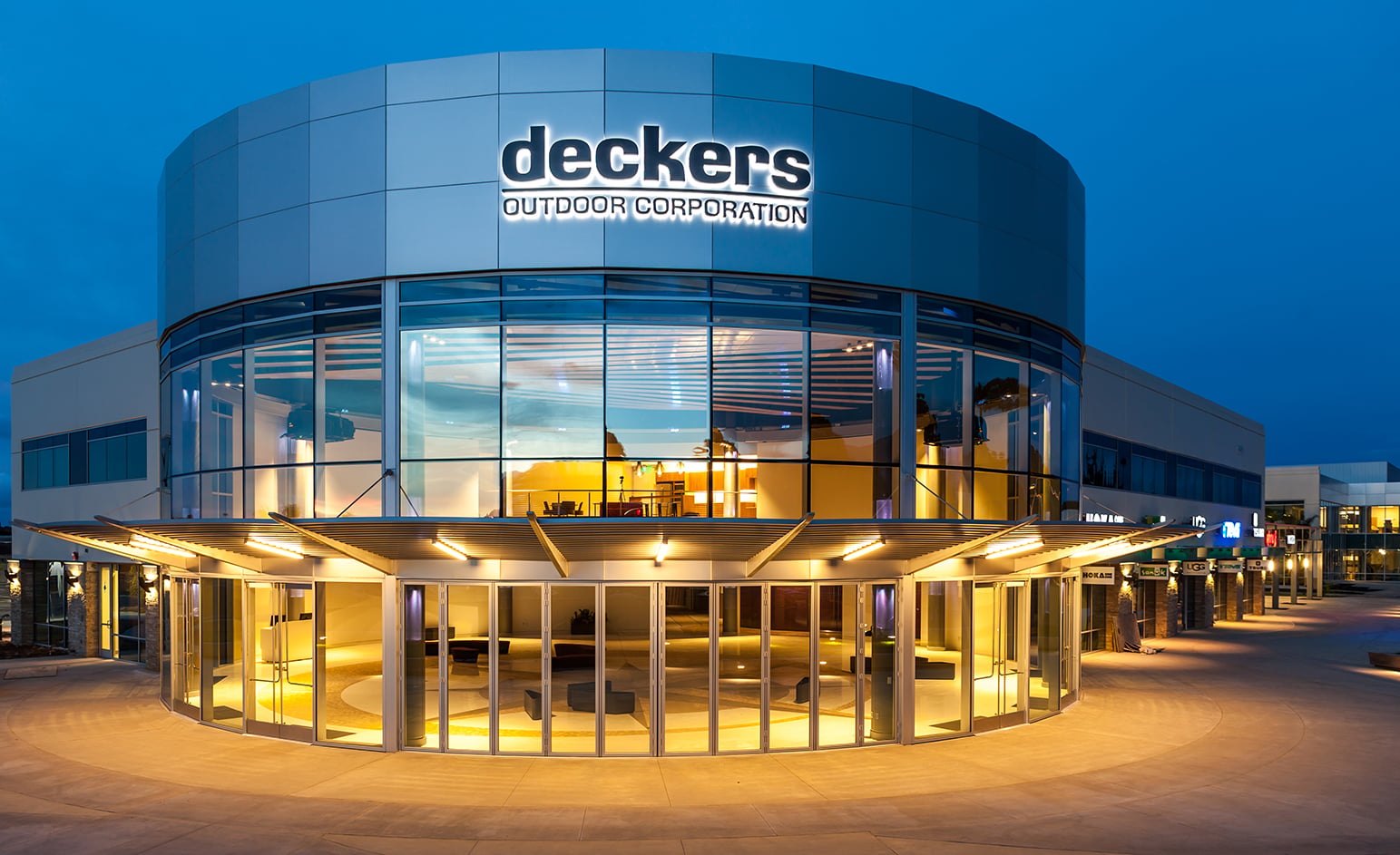 Deckers